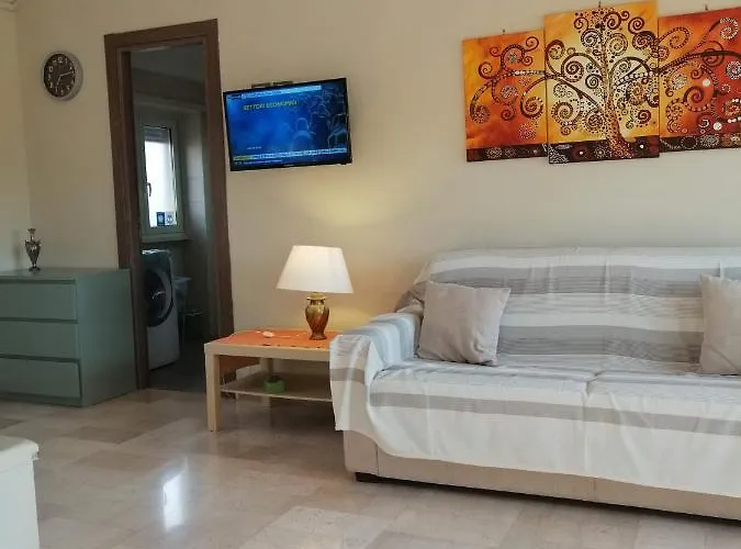 Apartamento Attico Luminoso Terrazza Metro A Aria Cond Wifi *